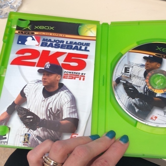 𝅺40. MAJOR League Baseball 2K5 XBOX Video Game - Picture 4 of 4